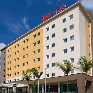 Ibis Itatiba